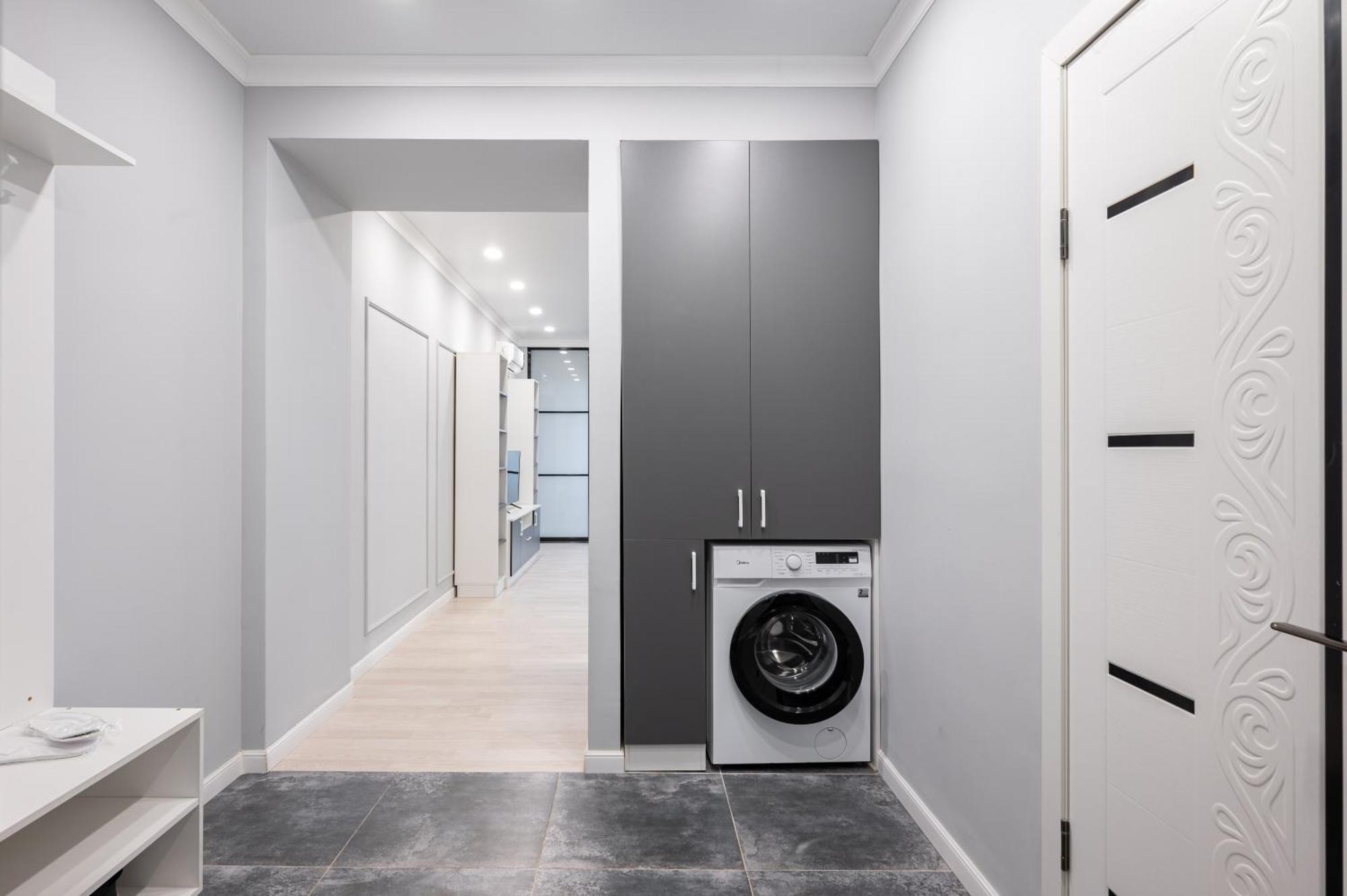 One Bedroom Apartment Next To Arbat In The Heart Of อัลมาตี ภายนอก รูปภาพ